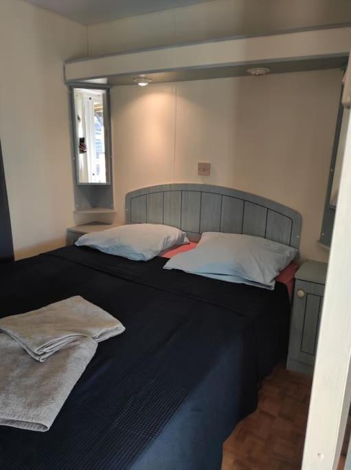 Mobil-Home Dans Un Beau Cadre A 15 Km Des Plages. Люнель Экстерьер фото